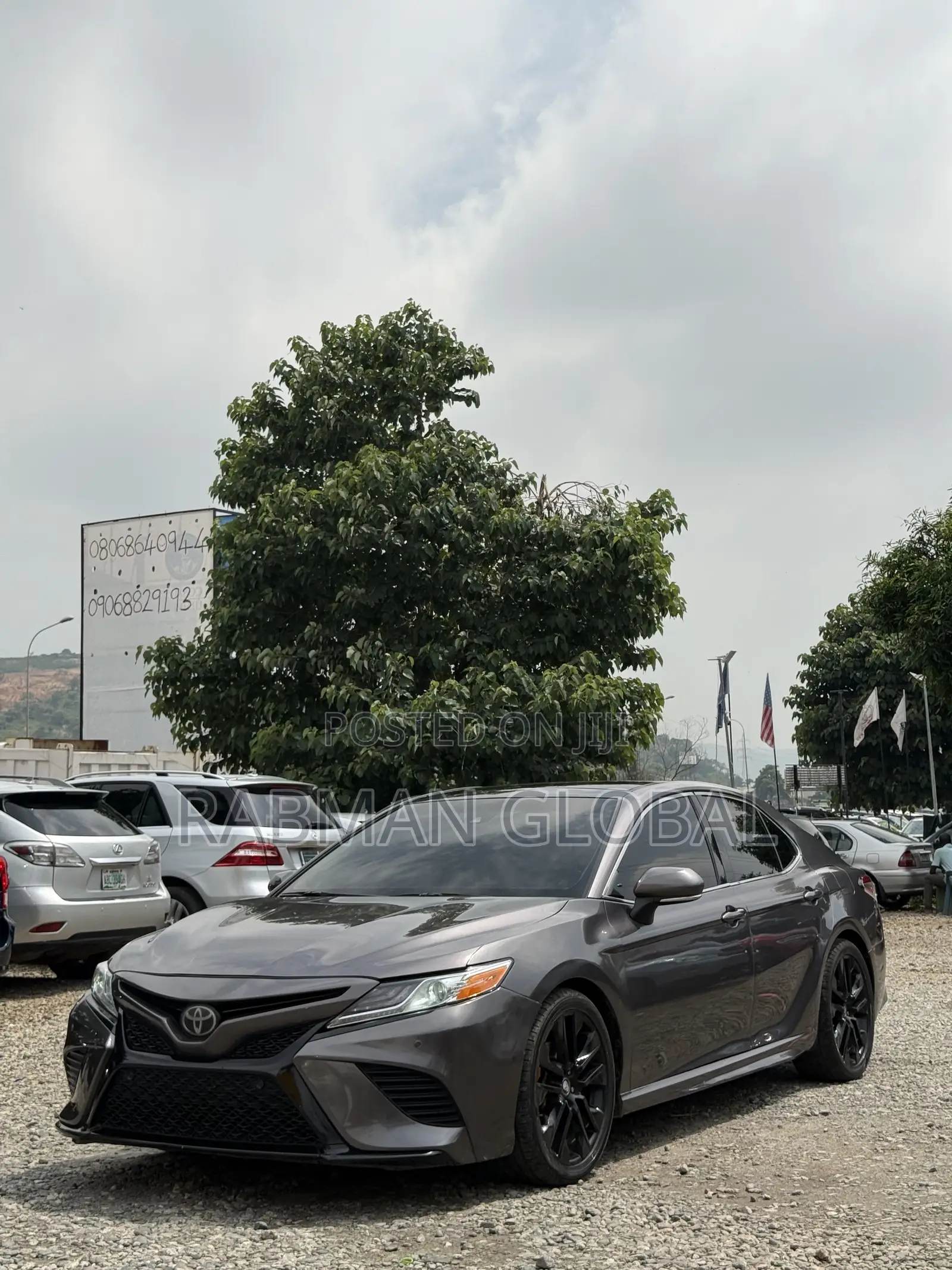 Toyota Camry XSE V6 FWD (3.5L 6cyl 8AM) 2018 Gray