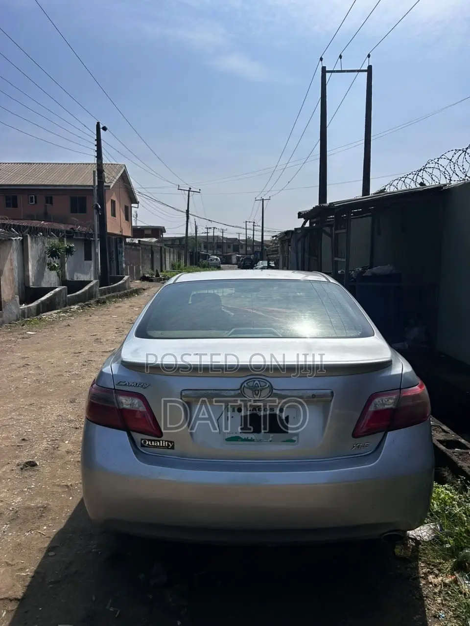 Toyota Camry XLE 2022 Silver