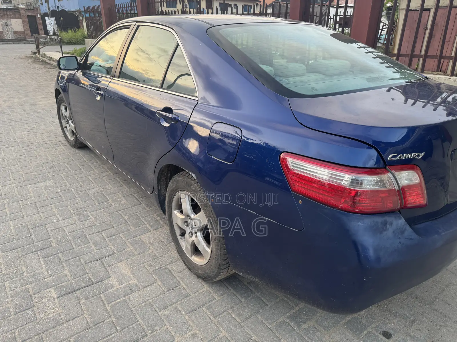 Toyota Camry LE 4dr Sedan (2.4L 4cyl 5A) 2007 Blue