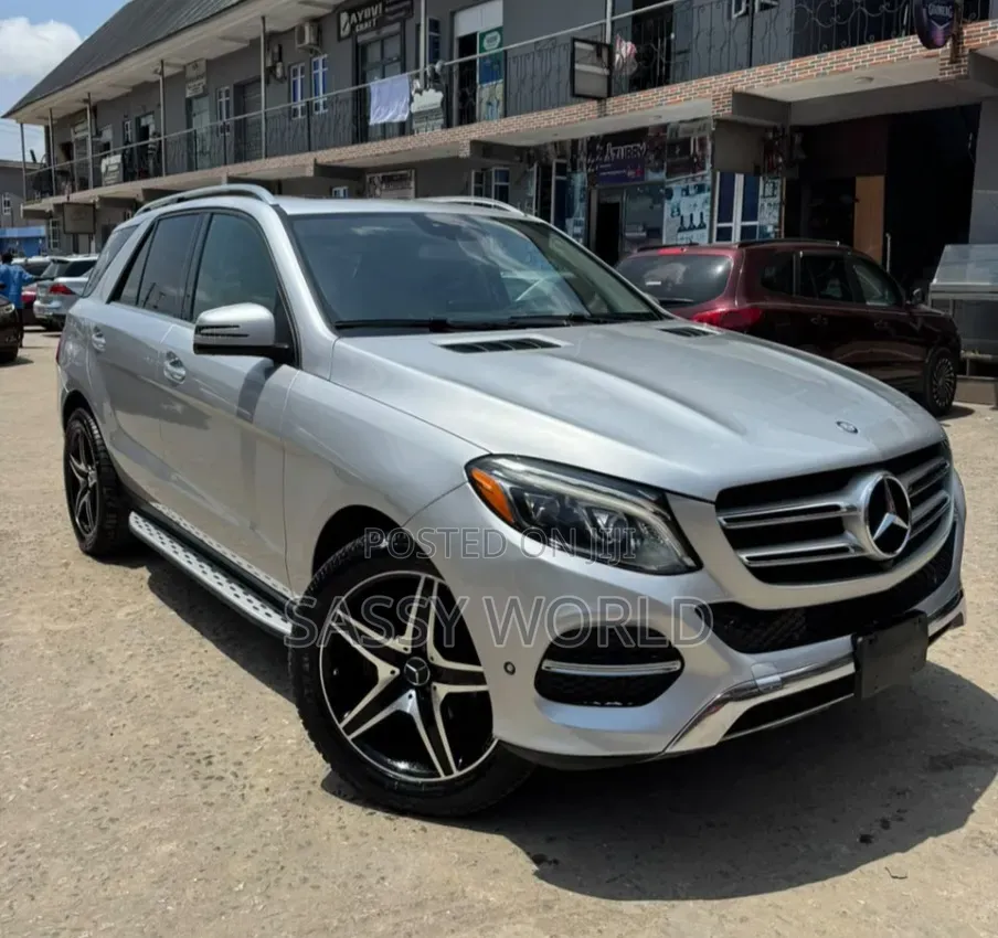Mercedes-Benz GLE-Class 2016 Gray