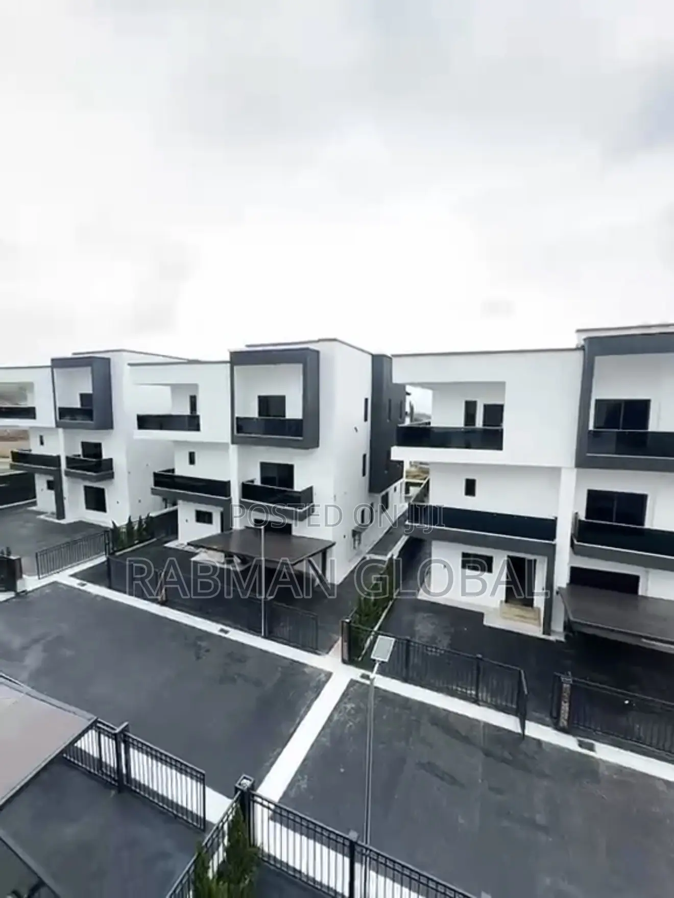 5bdrm Duplex in Katampe Extension for sale