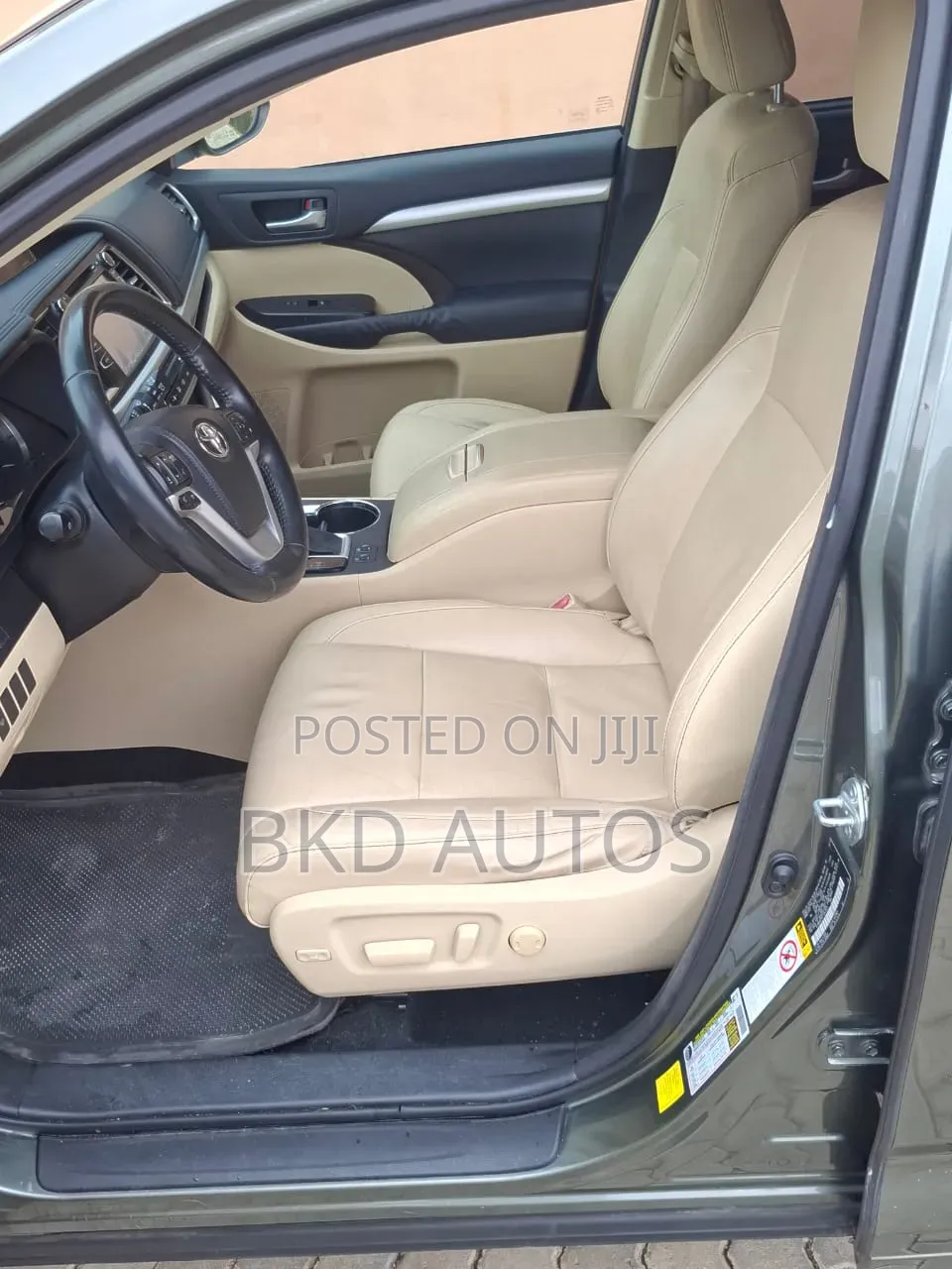 Toyota Highlander XLE 4dr SUV AWD (3.5L 6cyl 6A) 2015 Green