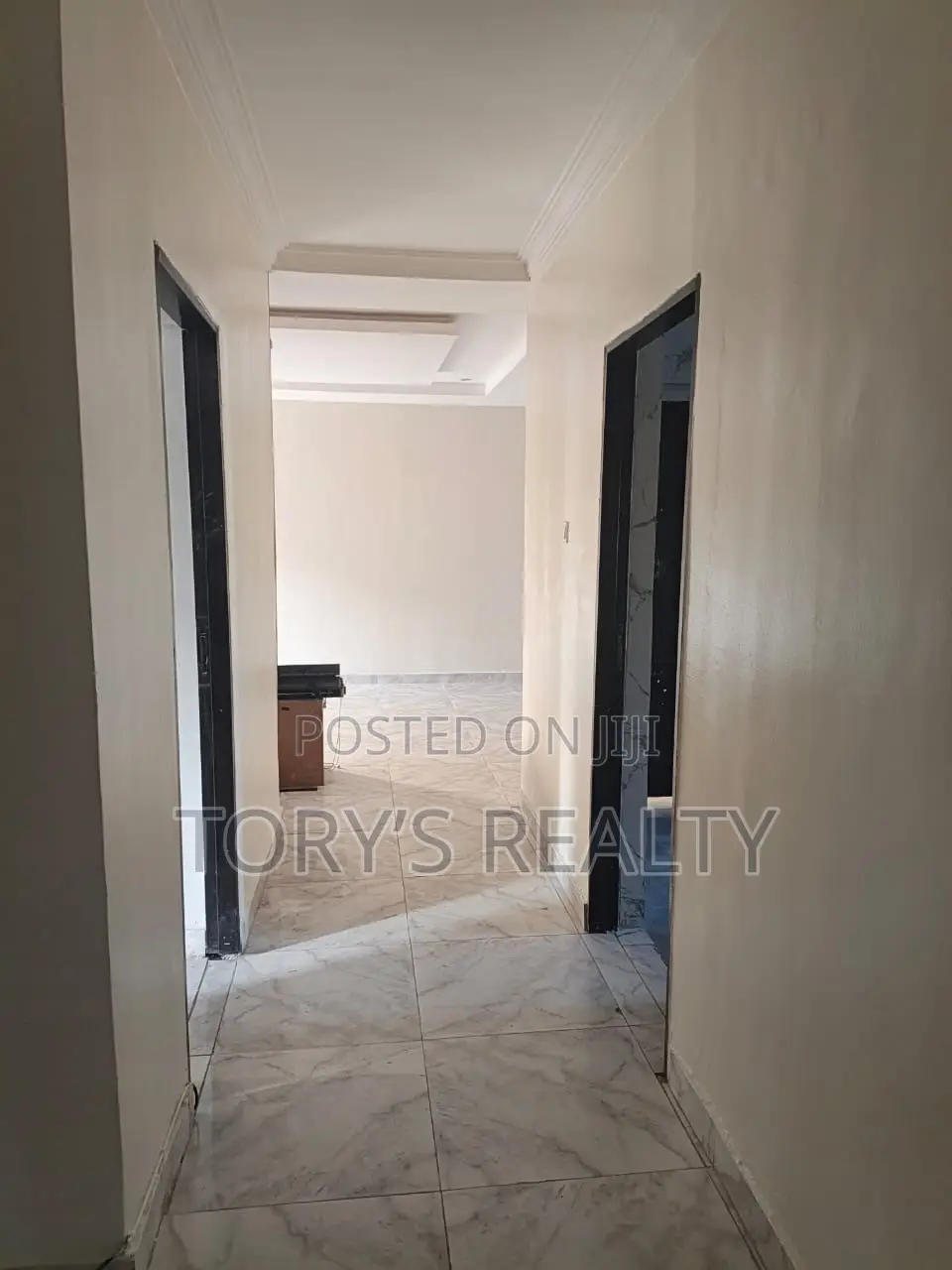 3bdrm Apartment in Lekki Phase 1 for rent