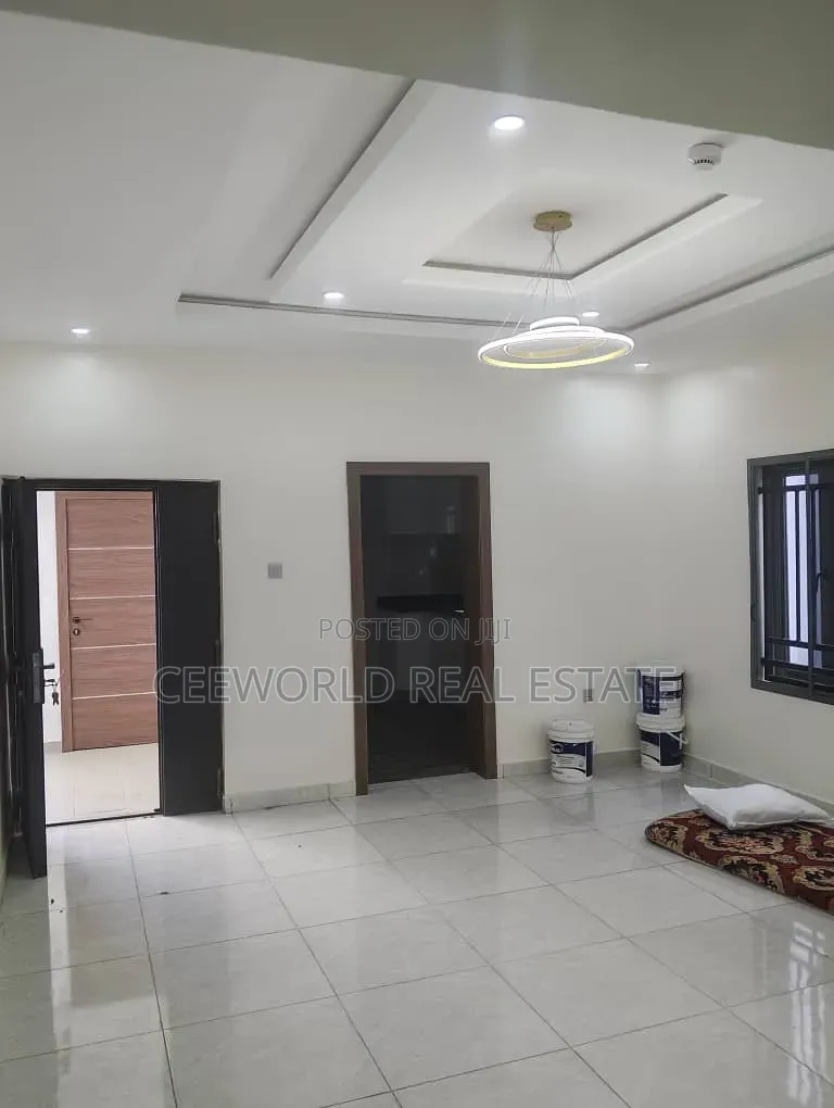 2bdrm Bungalow in Kolapo, Akobo for rent