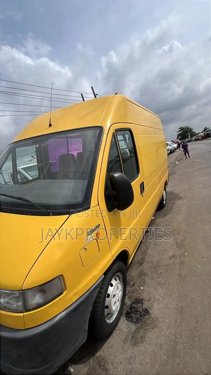 Fiat Ducato 2006 Yellow