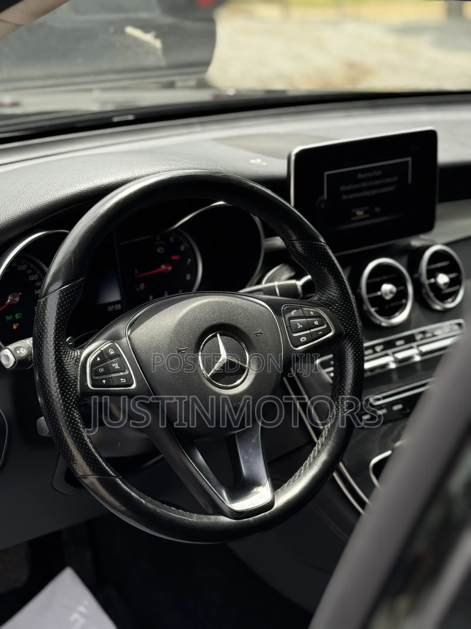 Mercedes-Benz GLC-Class 2019 Black