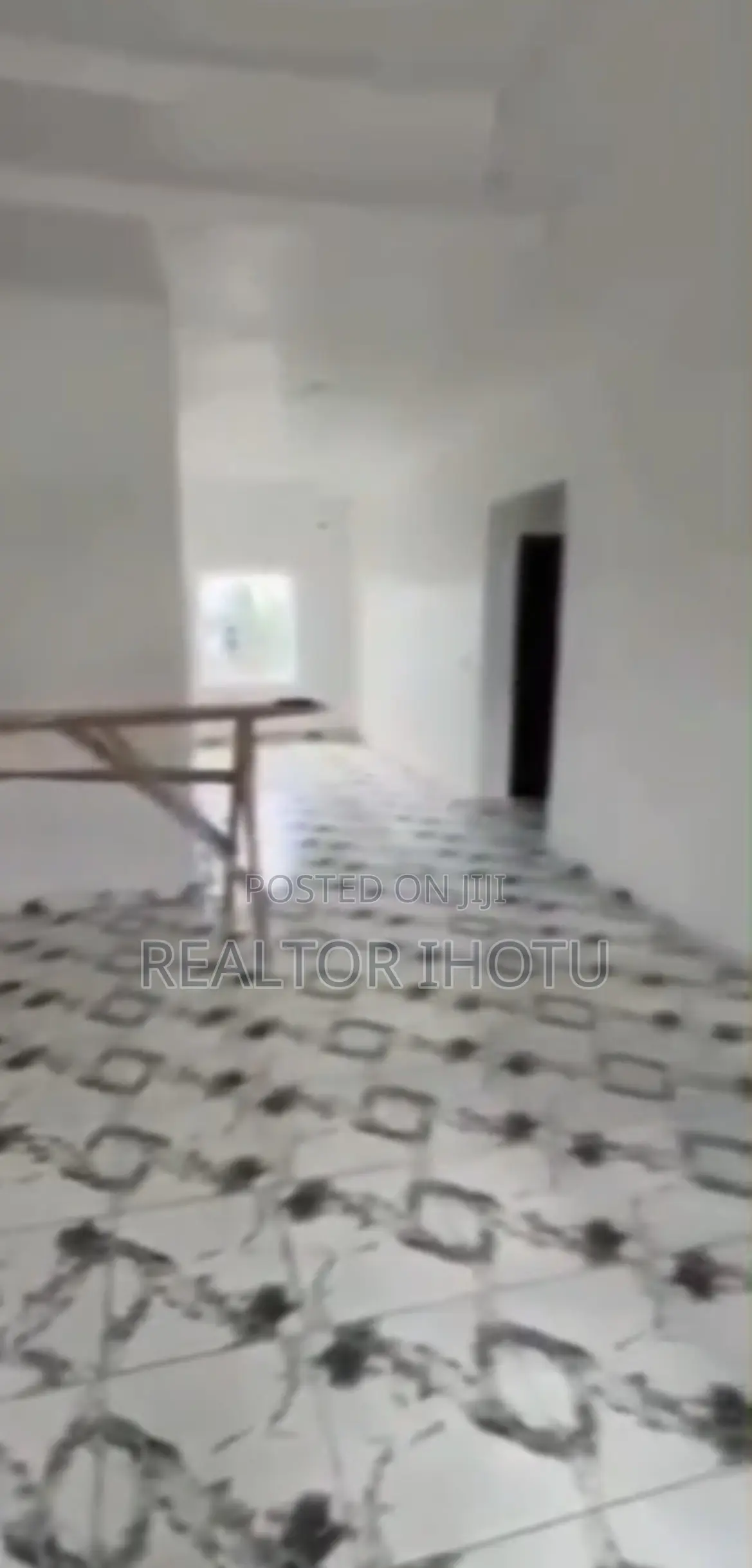 2bdrm Block of Flats in Zone B for sale