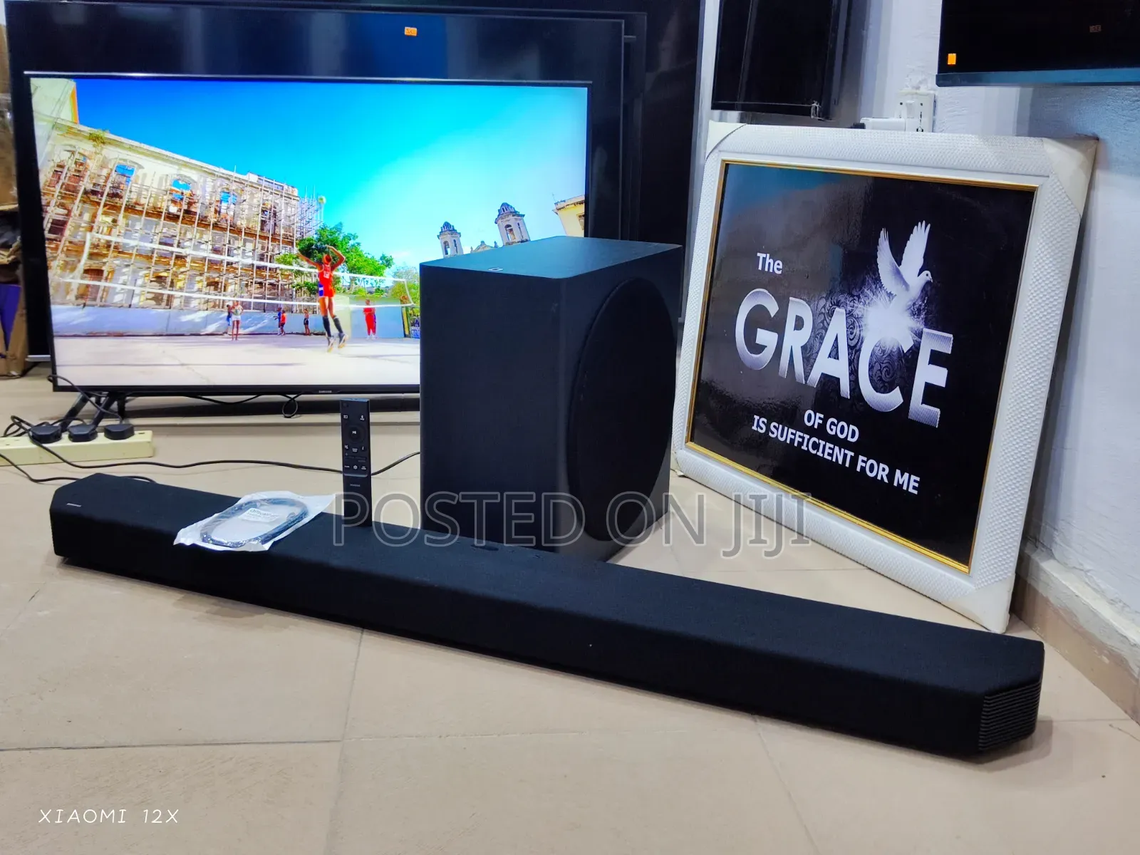 Samsung 7.1.2Ch Q900A Q-Series 4K Dolby Atmos Apple AirPlay2 SoundBar