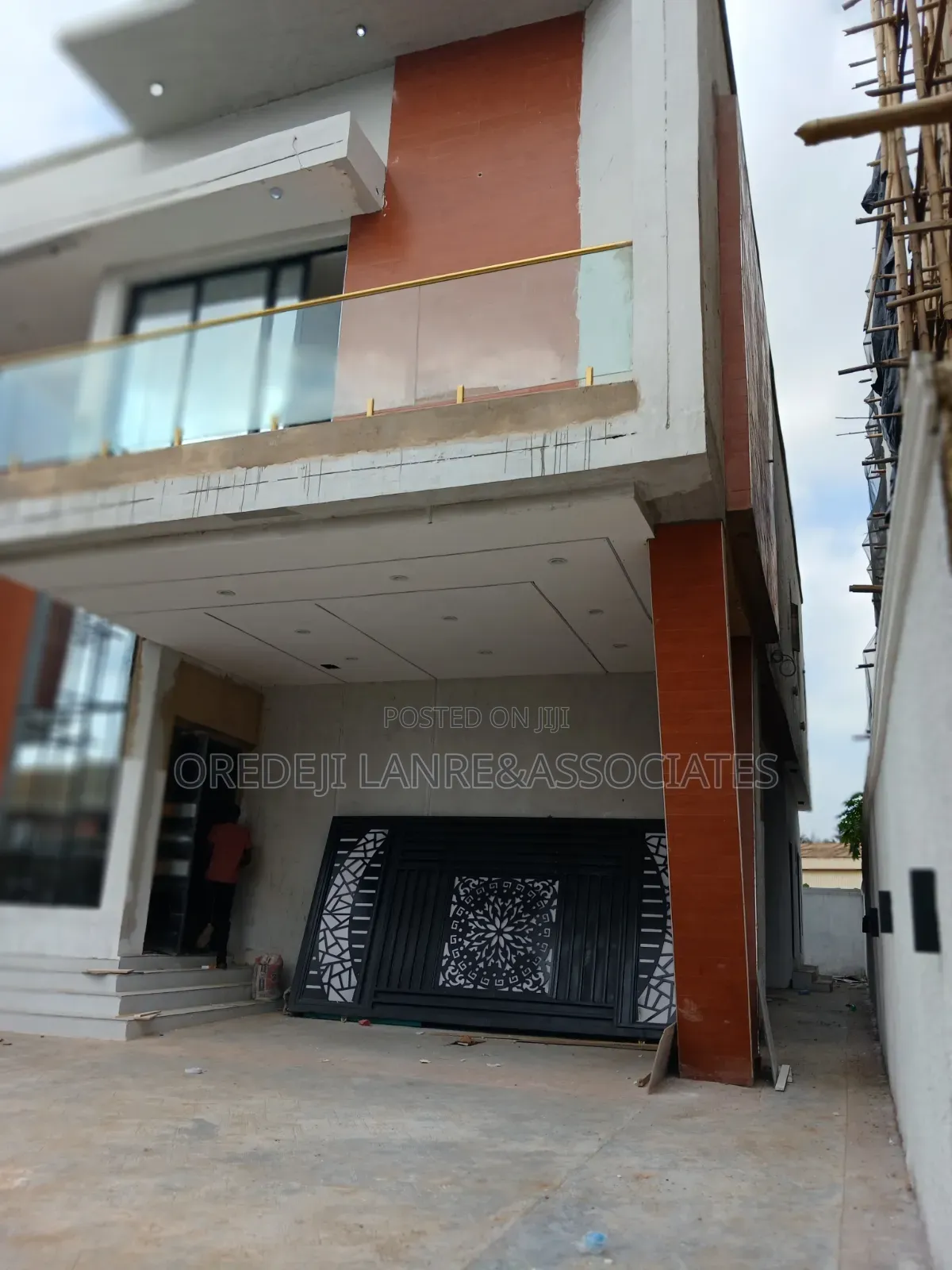 5bdrm Duplex in Clay Bustop Estate, Oregun for sale