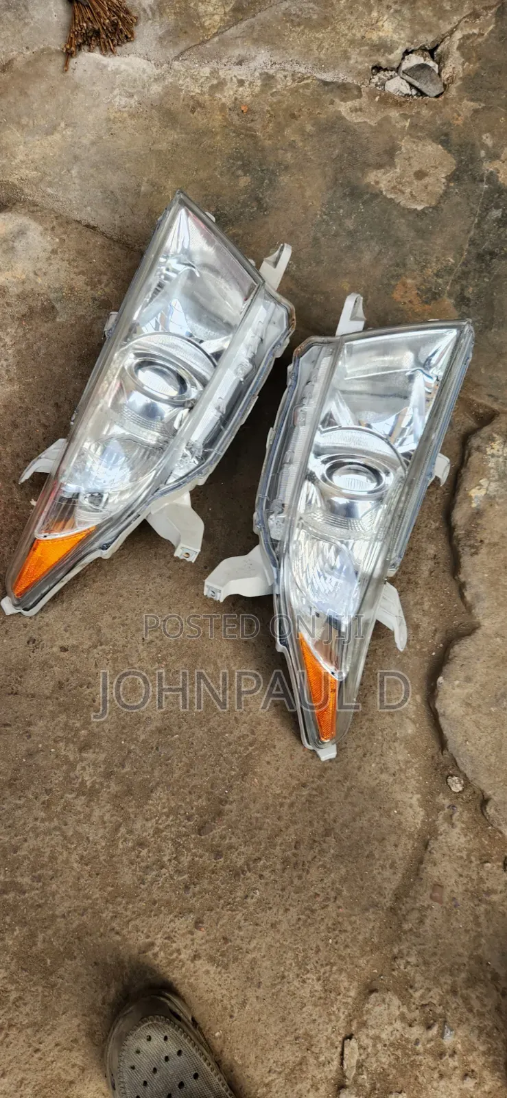 Headlights Highlander 012