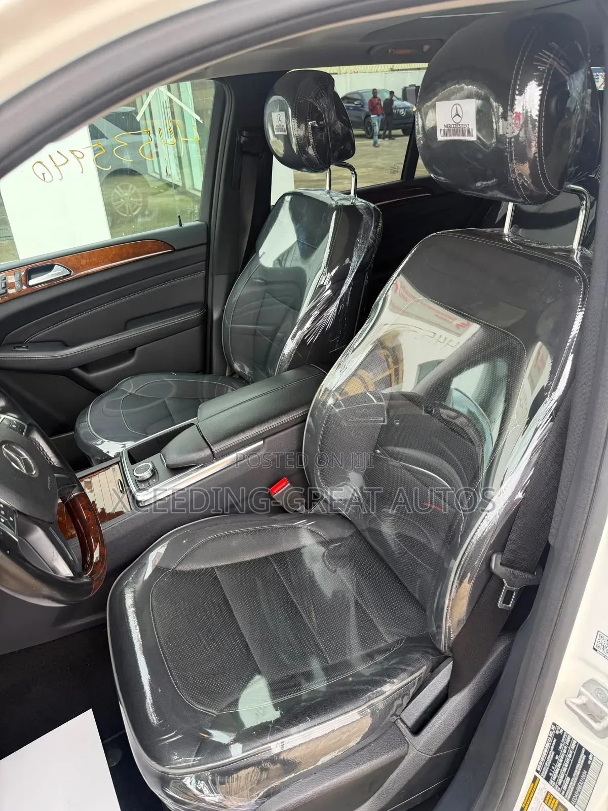 Mercedes-Benz M Class ML350 4MATIC 4dr SUV AWD (3.5L 6cyl 7A) 2014