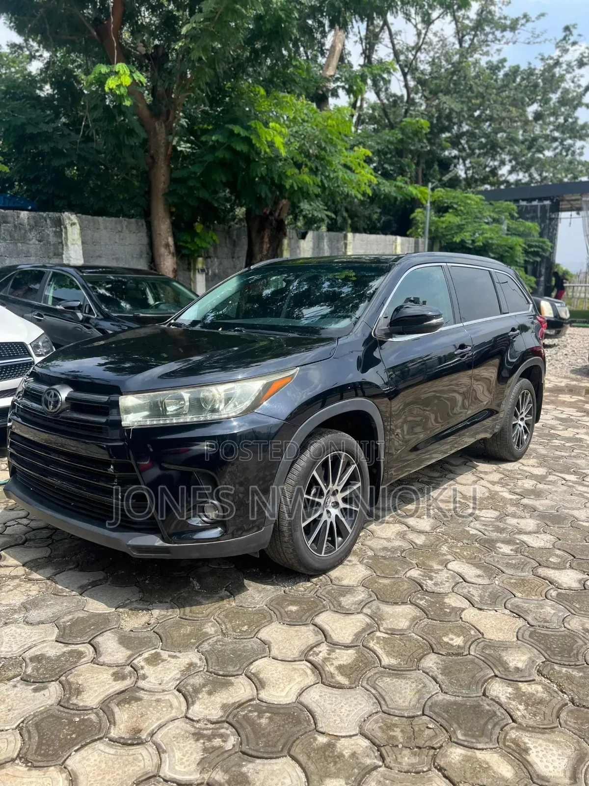 Toyota Highlander SE 4x4 V6 (3.5L 6cyl 8A) 2018 Black