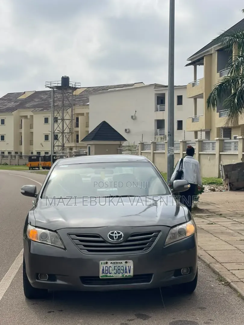 Toyota Camry 2008 Gray