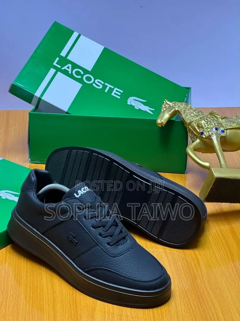 Lacoste Elegance Walk