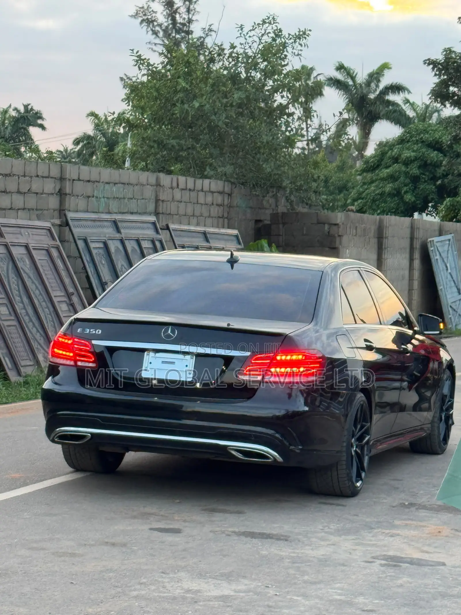Mercedes-Benz E350 2013 Black