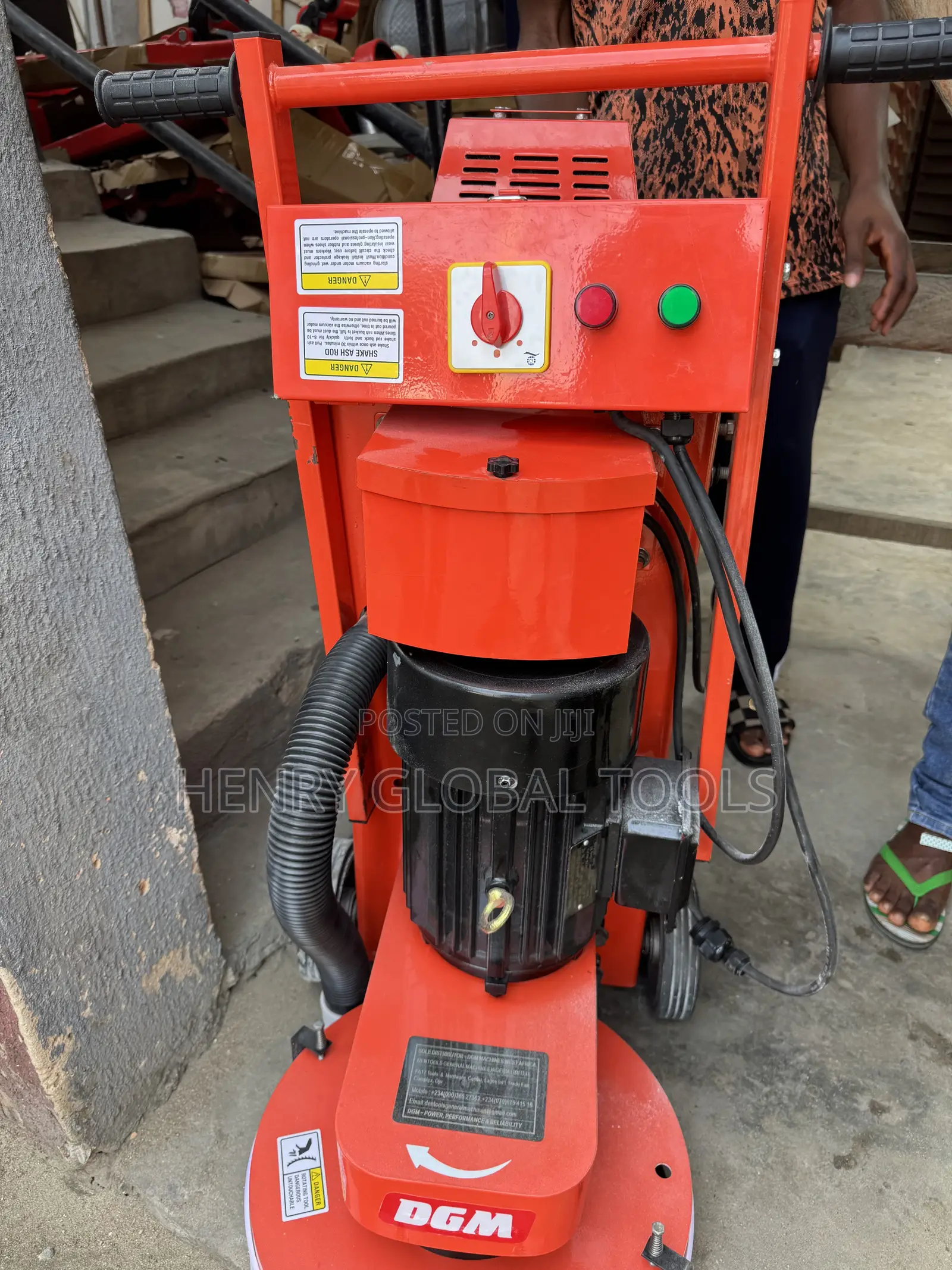 Floor Grinding and Polishing Machine – Heavy-Duty Concrete Grinder