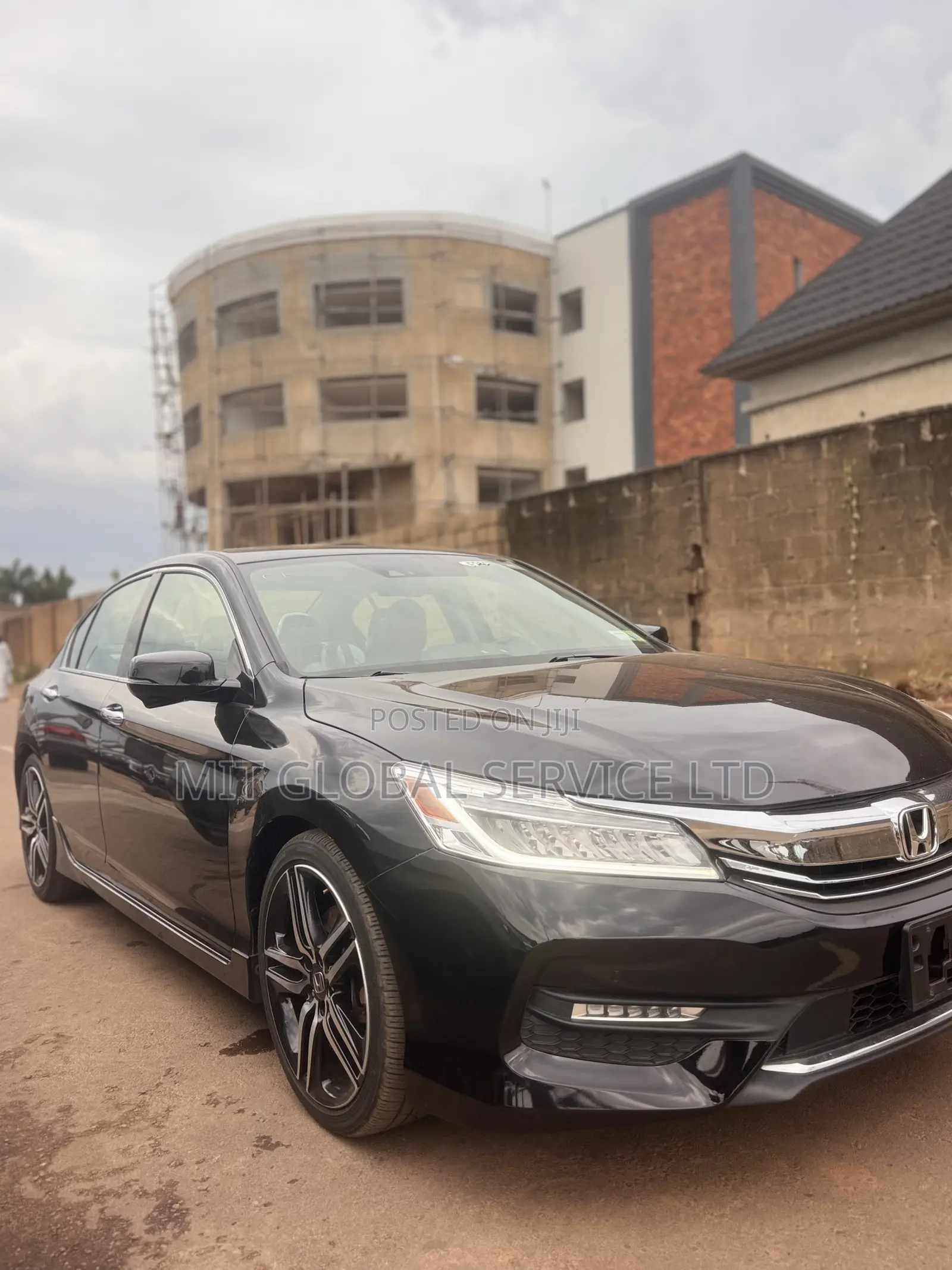 Honda Accord Touring V6 4dr Sedan FWD (3.5L 6cyl 6A) 2017 Black