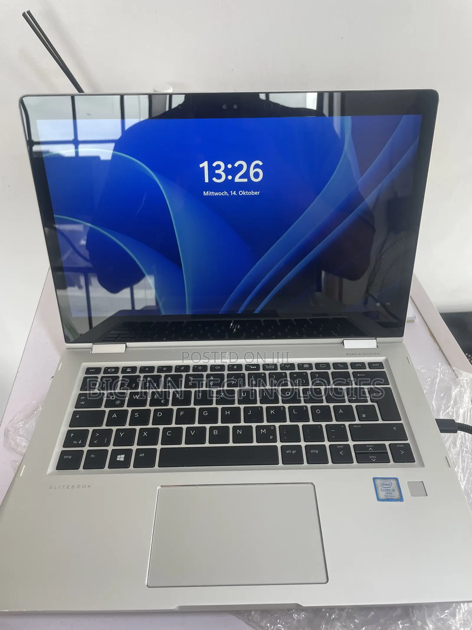 Laptop HP EliteBook 1030 8GB Intel Core i5 SSD 256GB