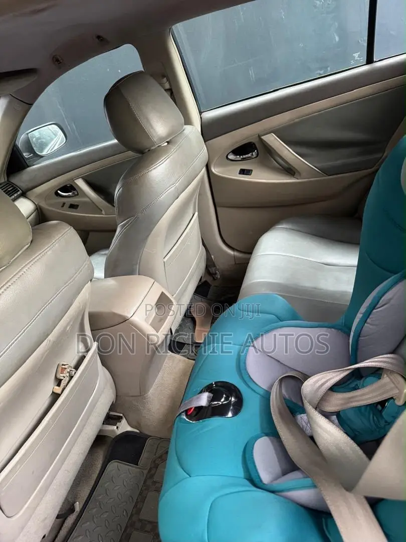 Toyota Camry 2008 Gray