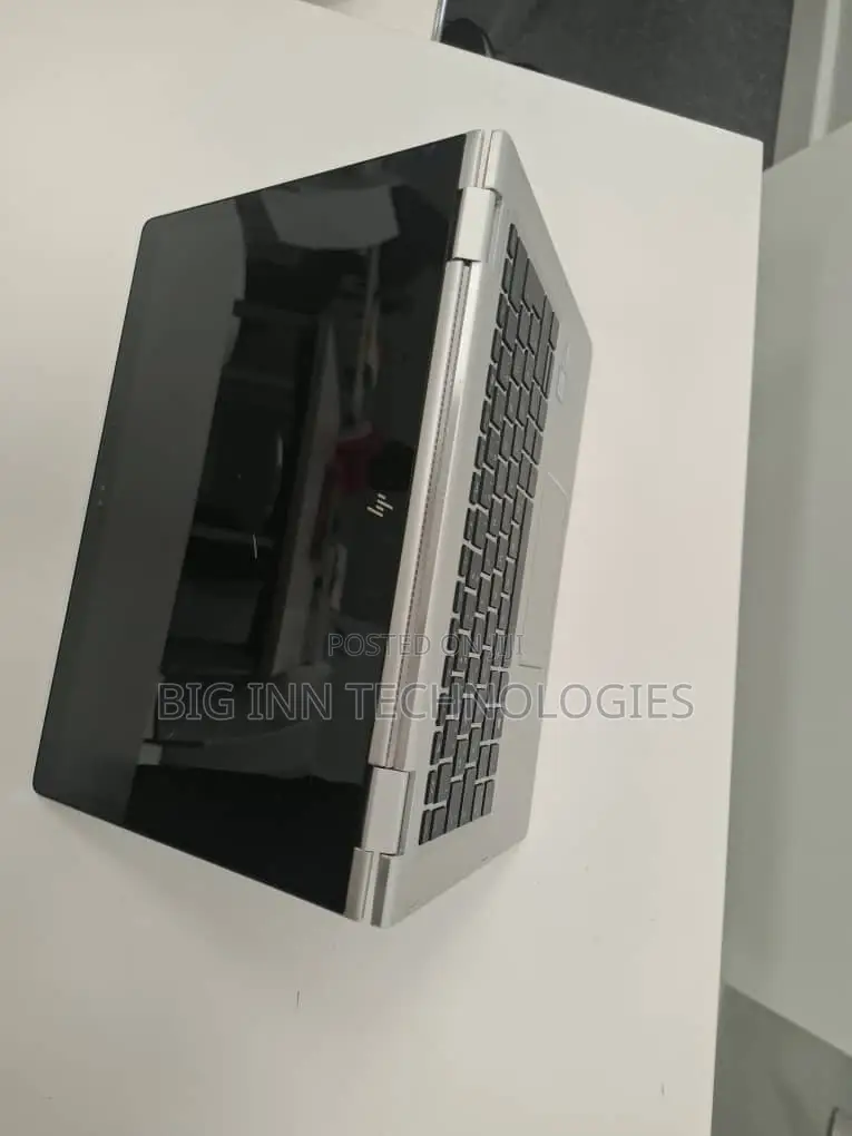 Laptop HP EliteBook 1030 8GB Intel Core i5 SSD 256GB