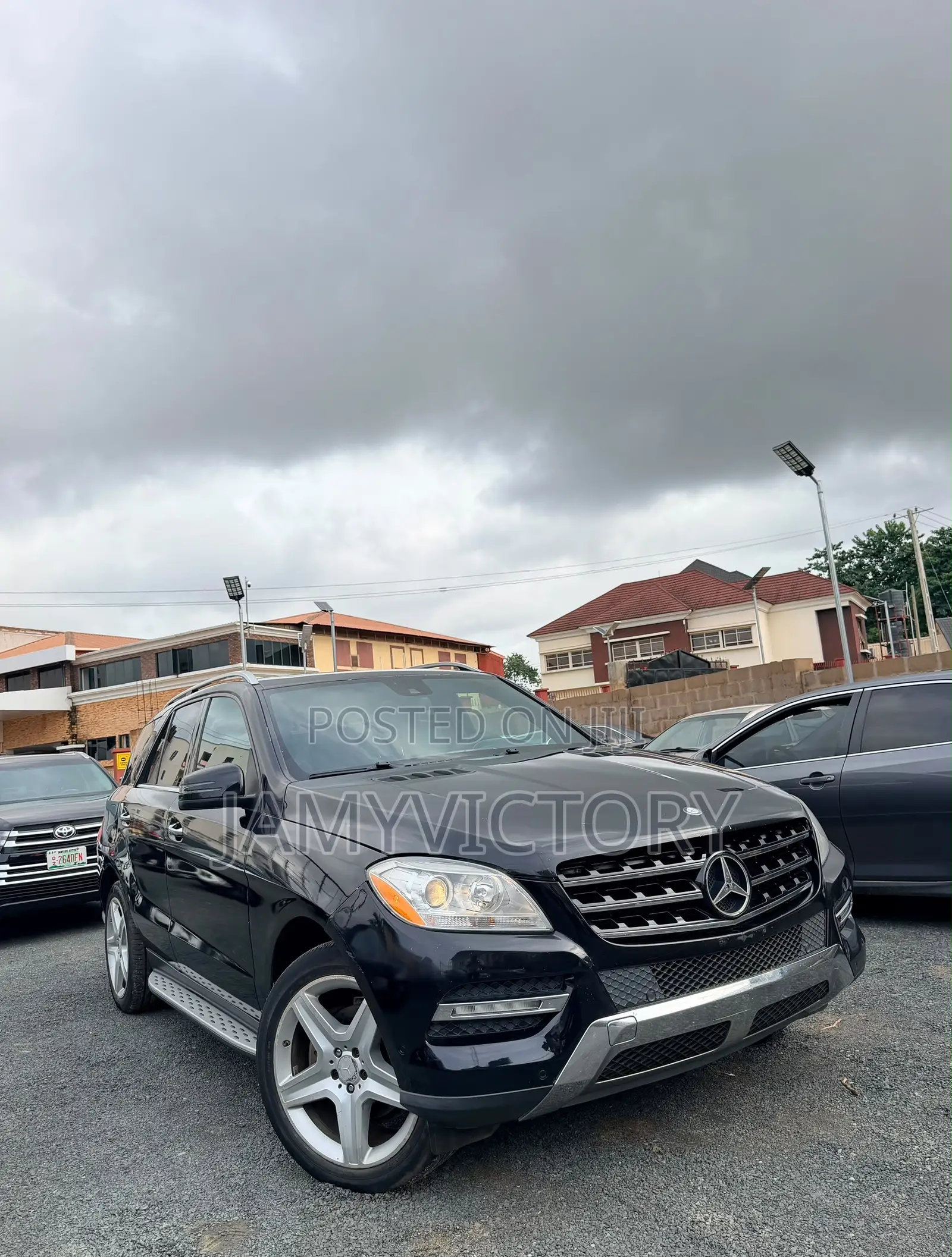 Mercedes-Benz M Class ML350 4MATIC 4dr SUV AWD (3.5L 6cyl 7A) 2014