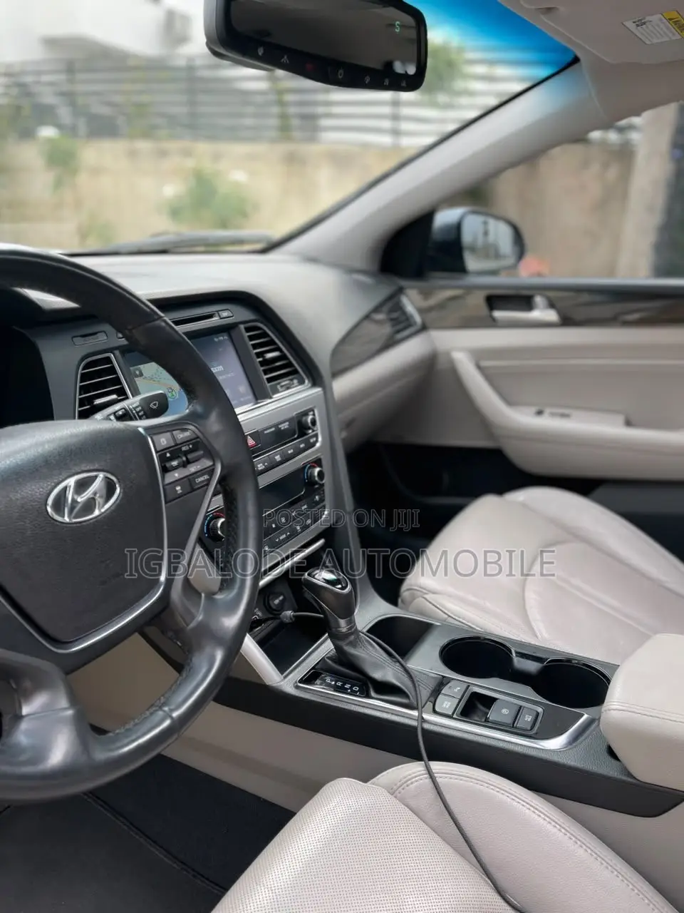 Hyundai Sonata Limited 4dr Sedan (2.4L 4cyl 6A) 2015 Gray