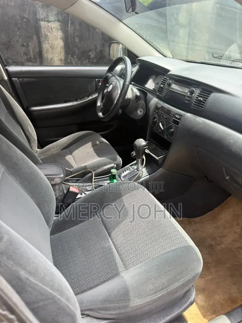 Toyota Corolla 2007 Black