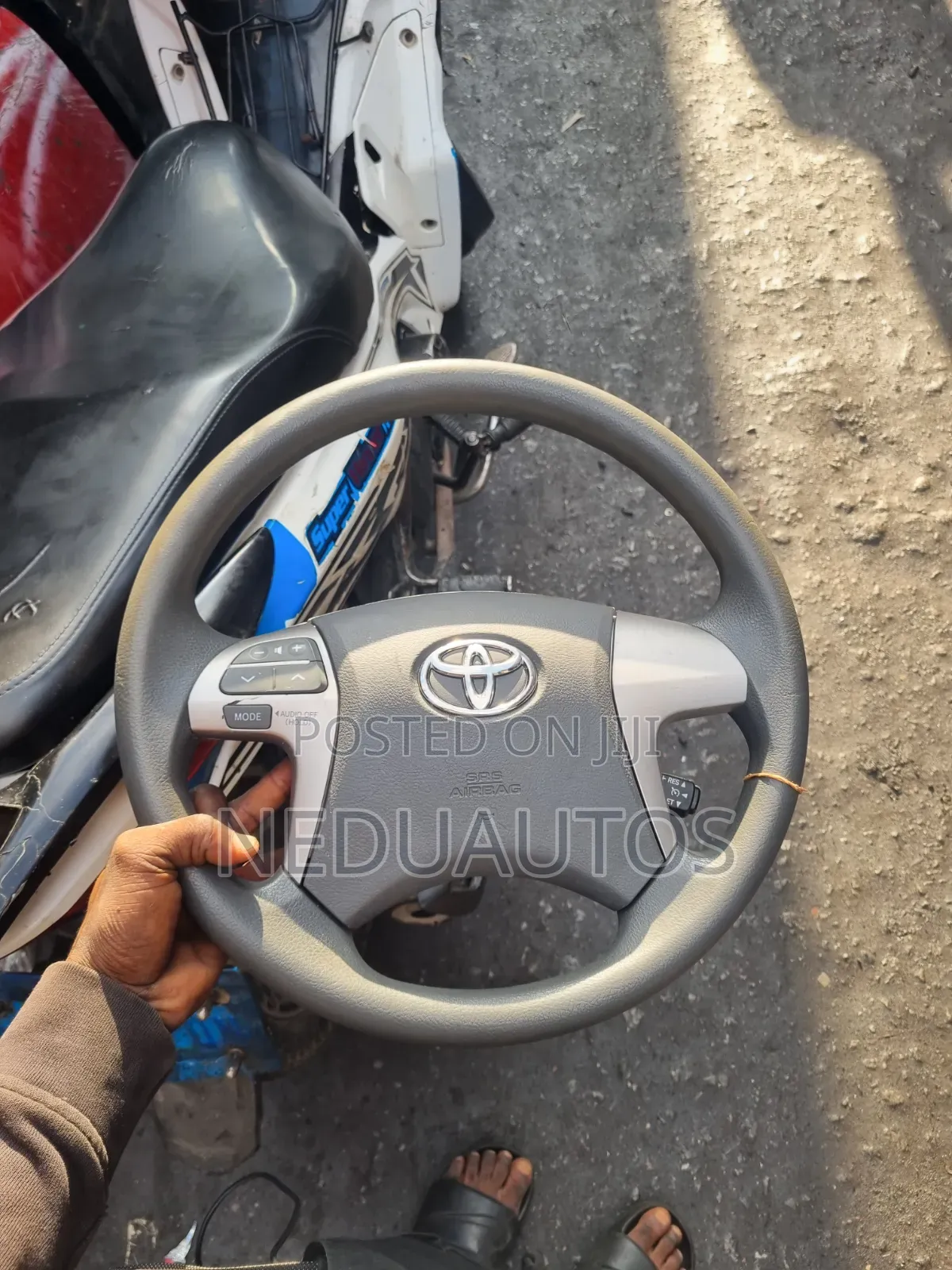 Steering Wheel Toyota Cmary 2009