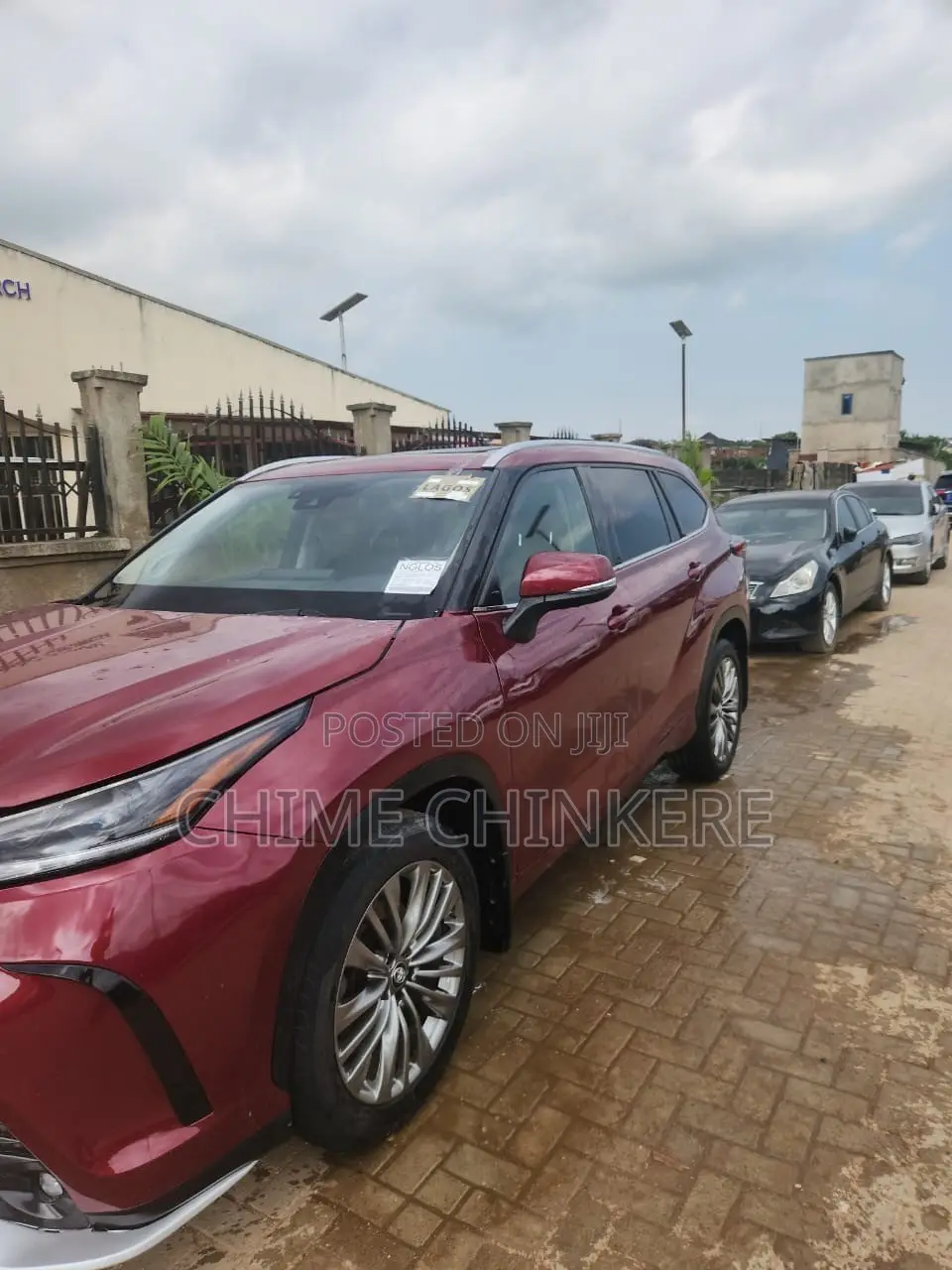 Toyota Highlander Limited AWD 2020 Gold