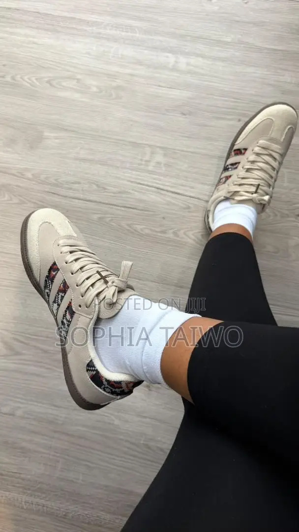 Samba Beige Vibe Sneakers