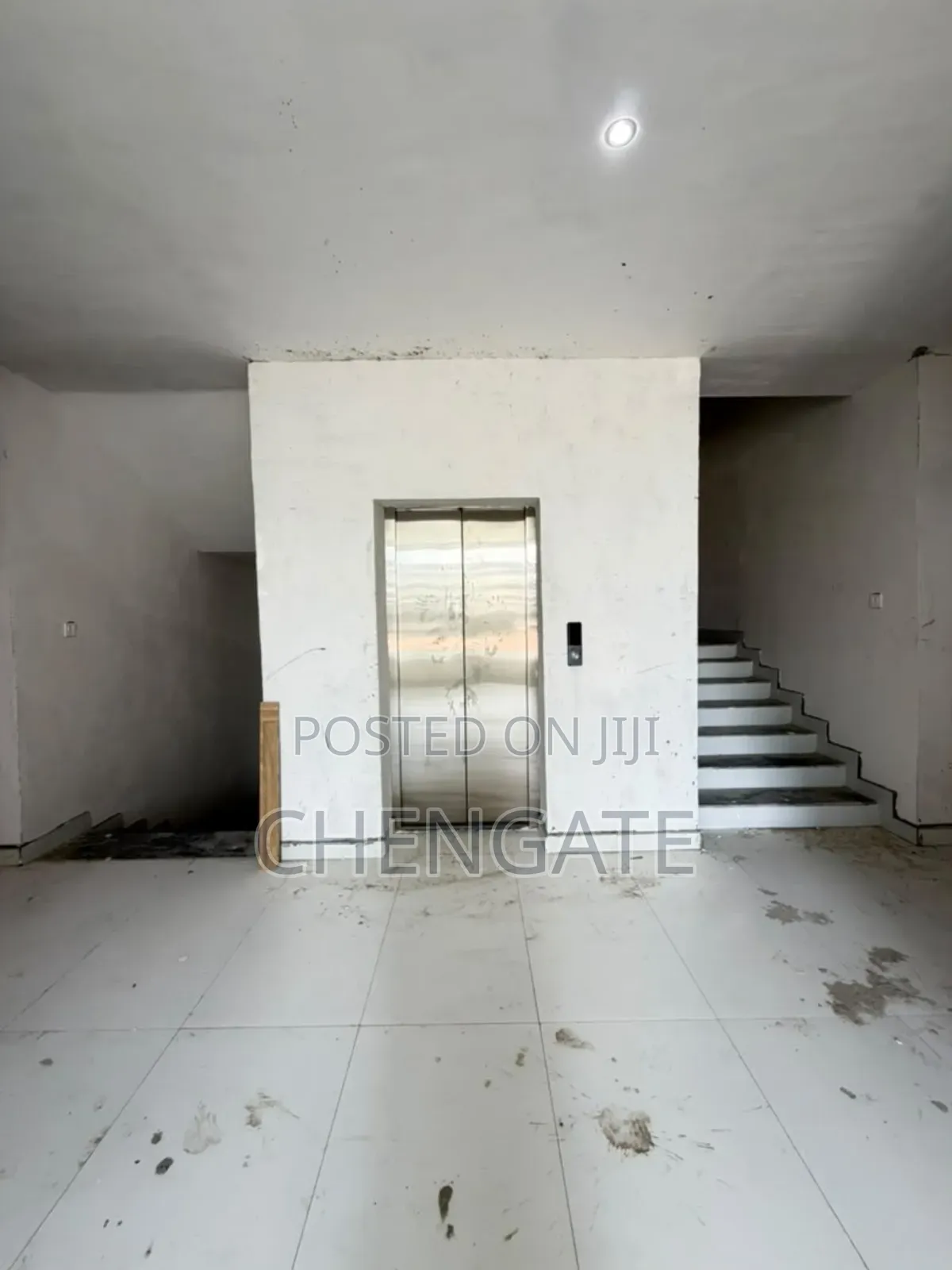 2bdrm Apartment in Victoria Island for sale
