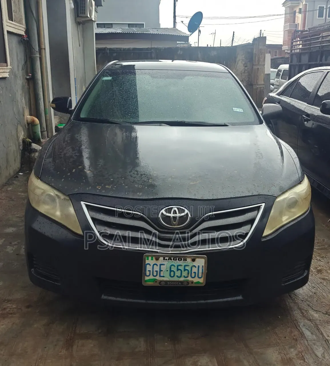 Toyota Camry LE 4dr Sedan (2.5L 4cyl 6AM) 2010 Gray