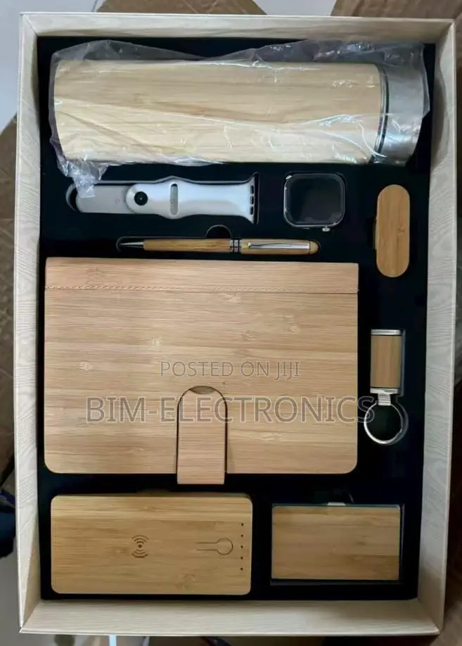 6 in 1 Wooden Design Corporate Gift Set.