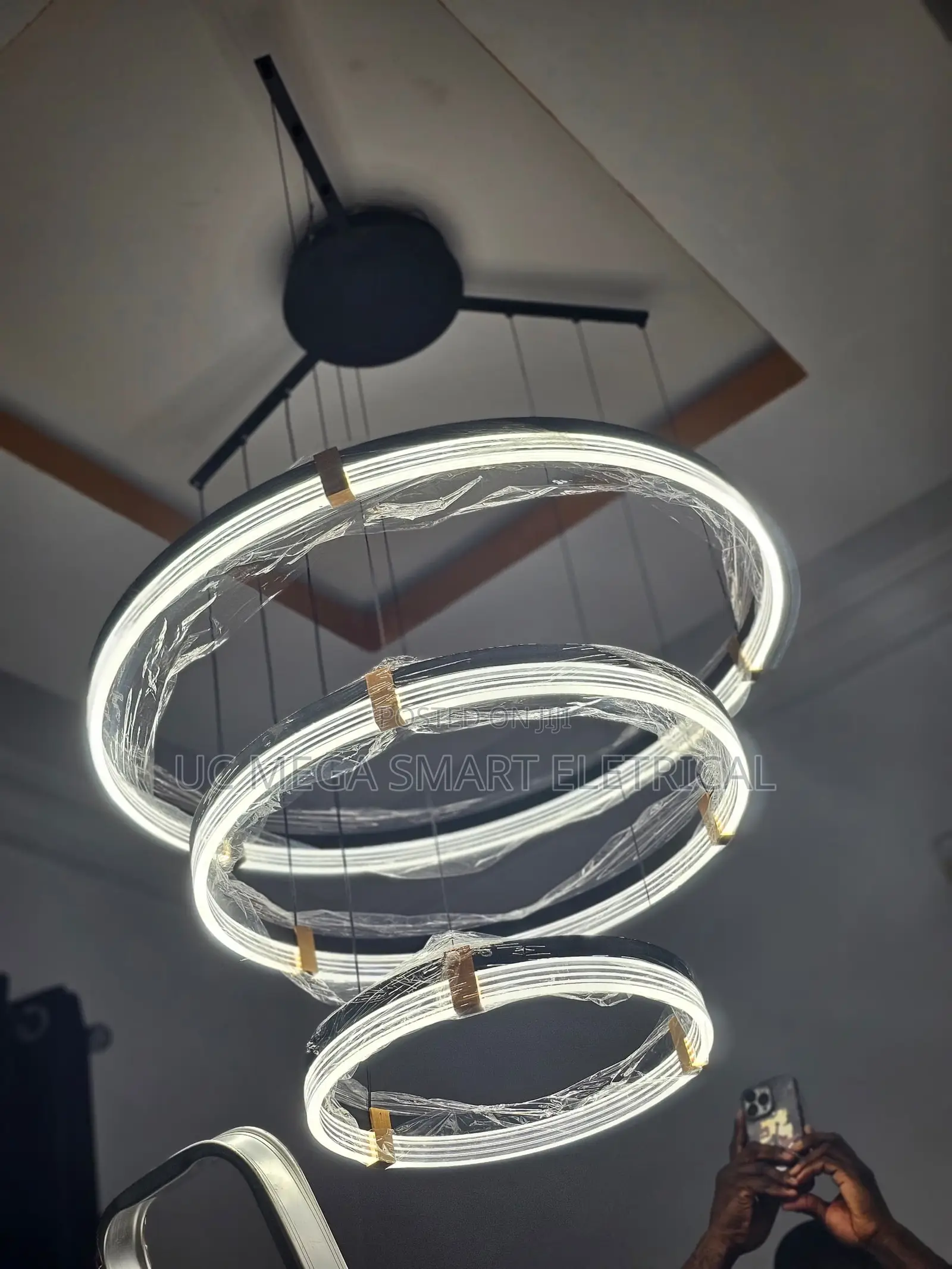 Modern Creative Nordic Luxury Multiple Cyclic Structures Pendant Light