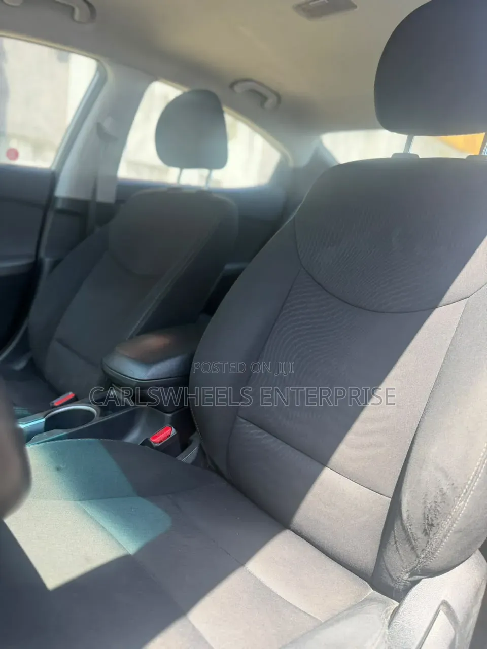 Hyundai Elantra Limited Sedan FWD (2.0L 4cyl 6A) 2017 Gray