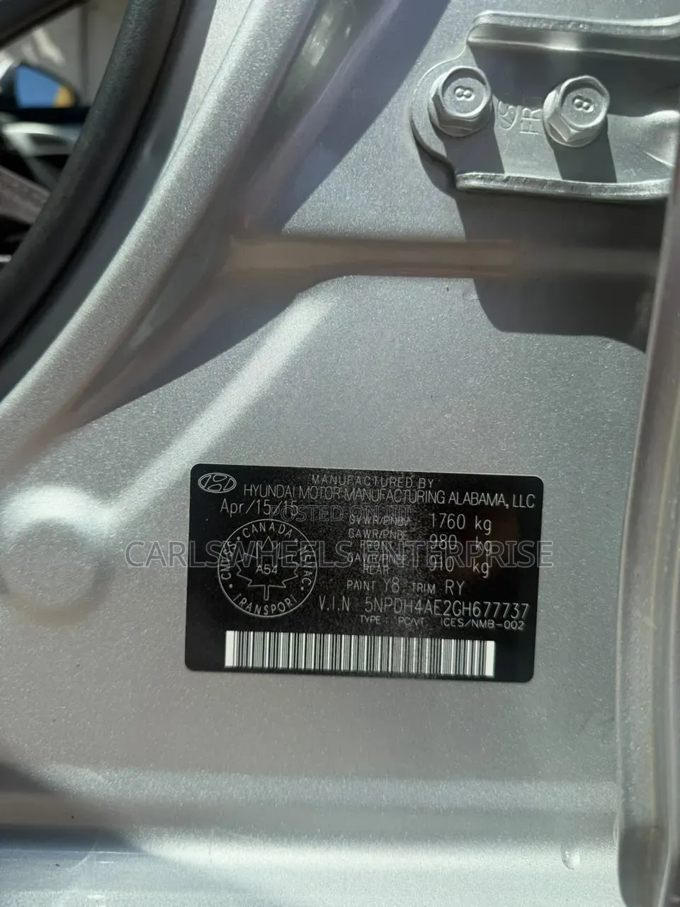 Hyundai Elantra Limited Sedan FWD (2.0L 4cyl 6A) 2017 Gray