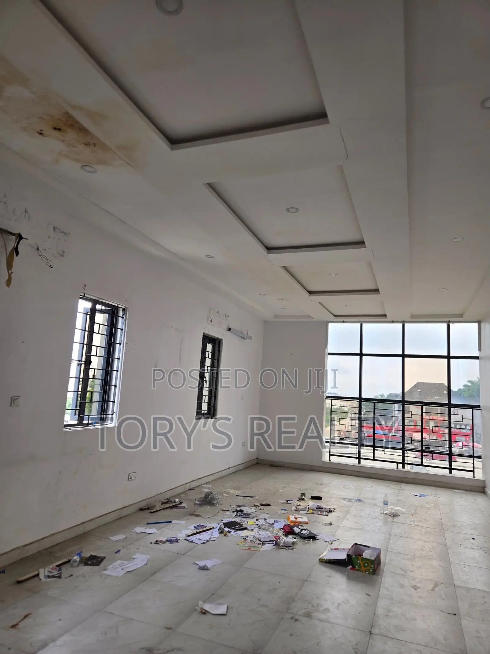 Prime Commercial Property for Lease