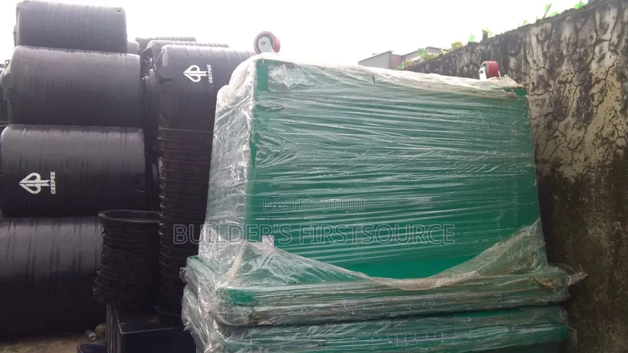1100 Liter Waste Bin