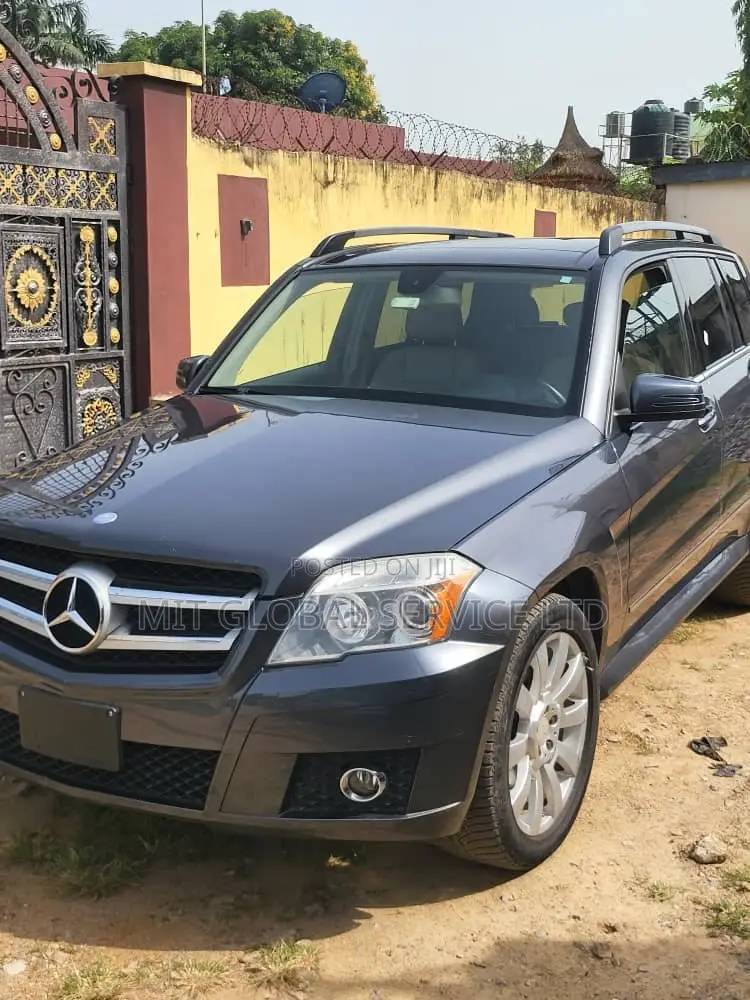 Mercedes-Benz GLK-Class 350 4MATIC 2010 Gray