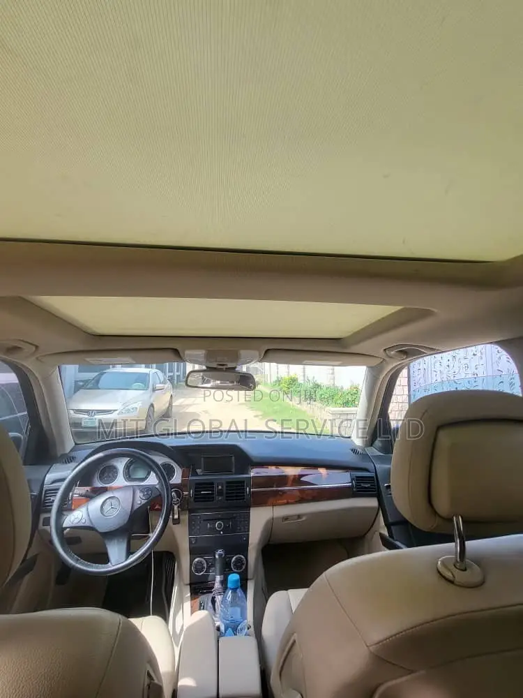 Mercedes-Benz GLK-Class 350 4MATIC 2010 Gray