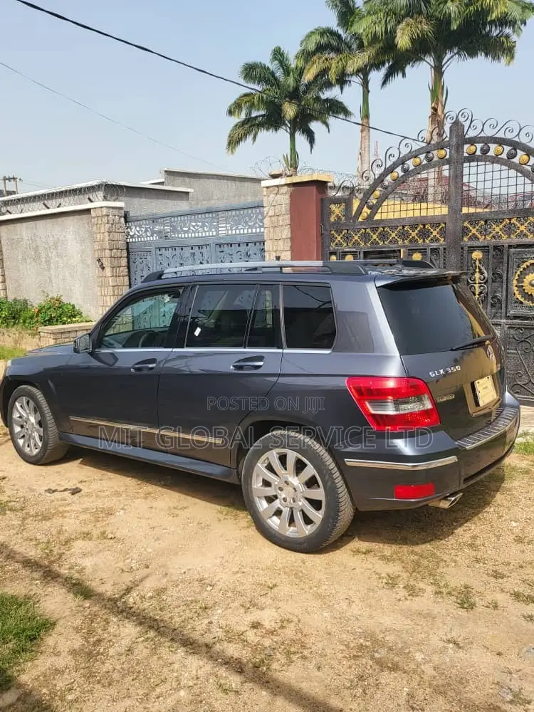 Mercedes-Benz GLK-Class 350 4MATIC 2010 Gray