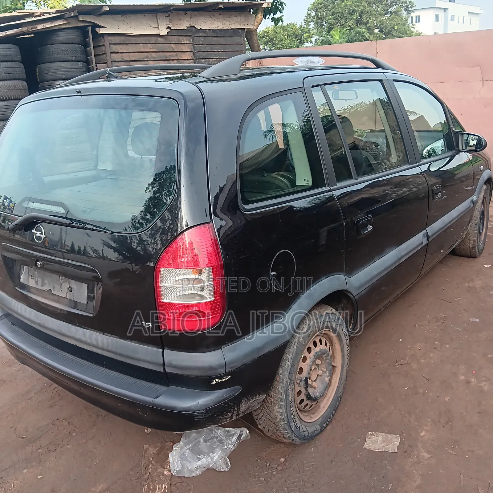 Opel Zafira 2003 Black