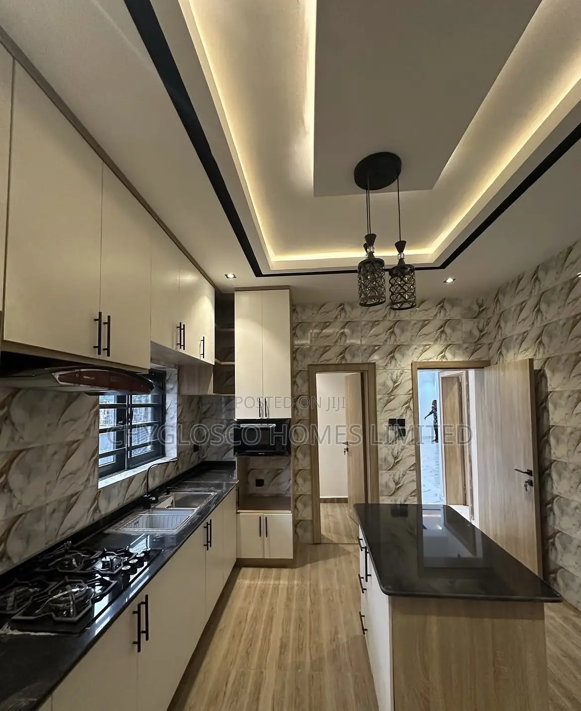 4bdrm Duplex in Rumuodomaya Sars, New Layout for sale