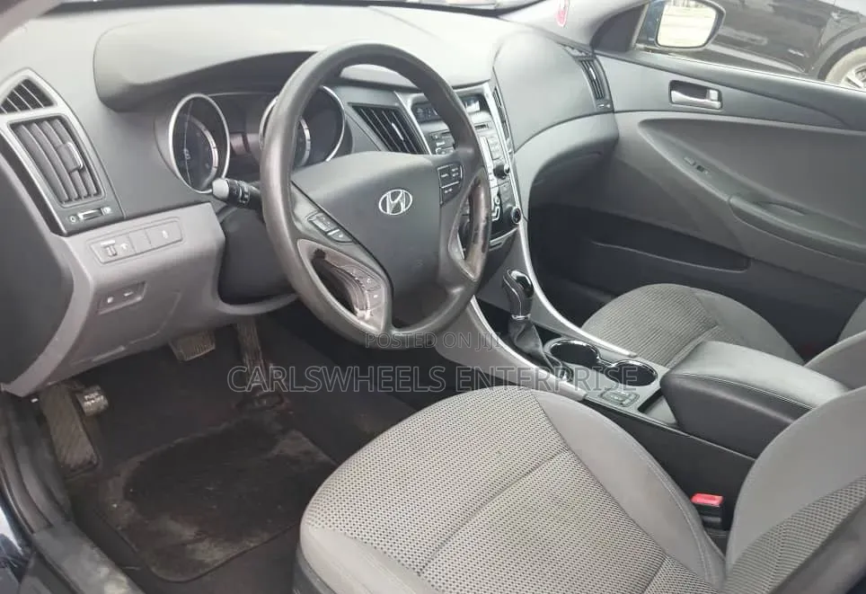 Hyundai Sonata Limited Sedan FWD (2.4L 4cyl 6A) 2013 Blue