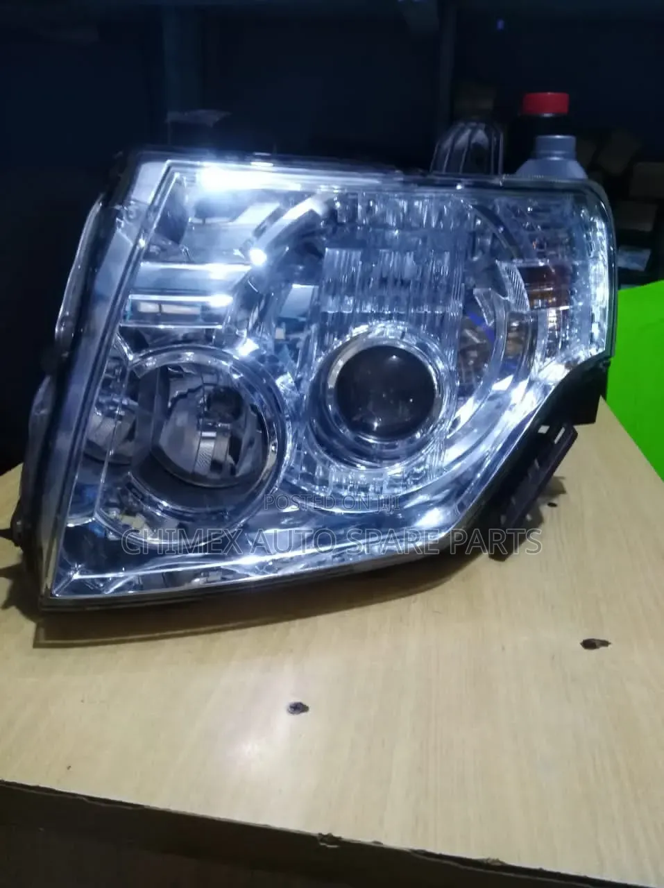 Headlamp for Mitsubishi Pajero