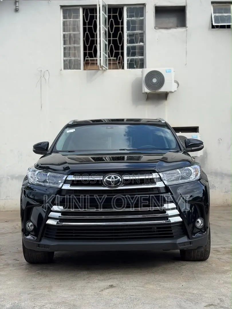 Toyota Highlander Limited Platinum 4dr SUV AWD (3.5L 6cyl 6A) 2014