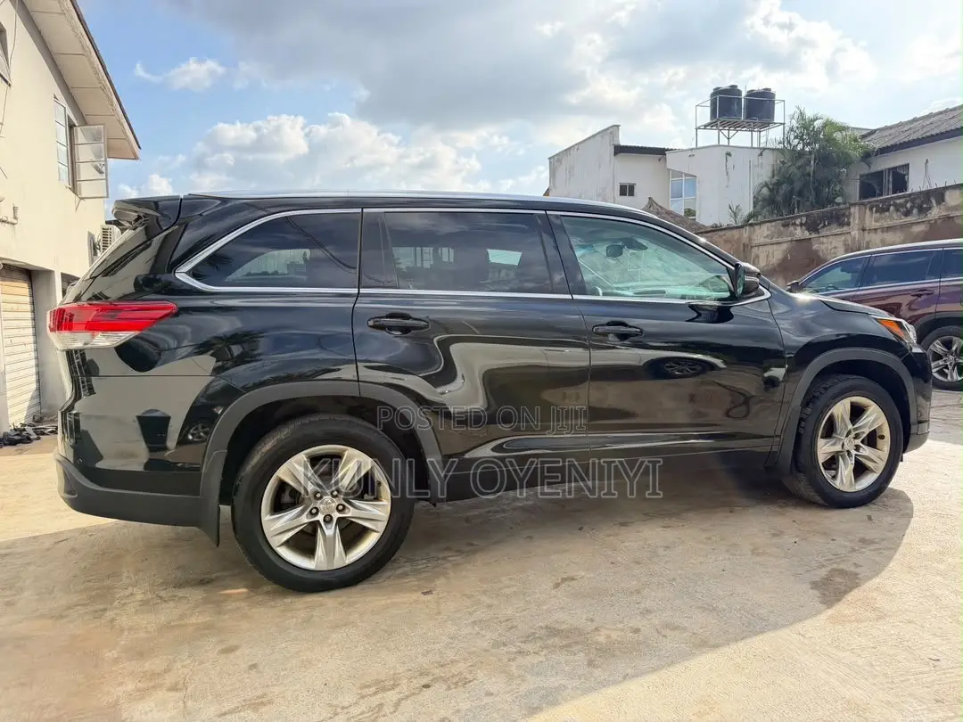 Toyota Highlander Limited Platinum 4dr SUV AWD (3.5L 6cyl 6A) 2014