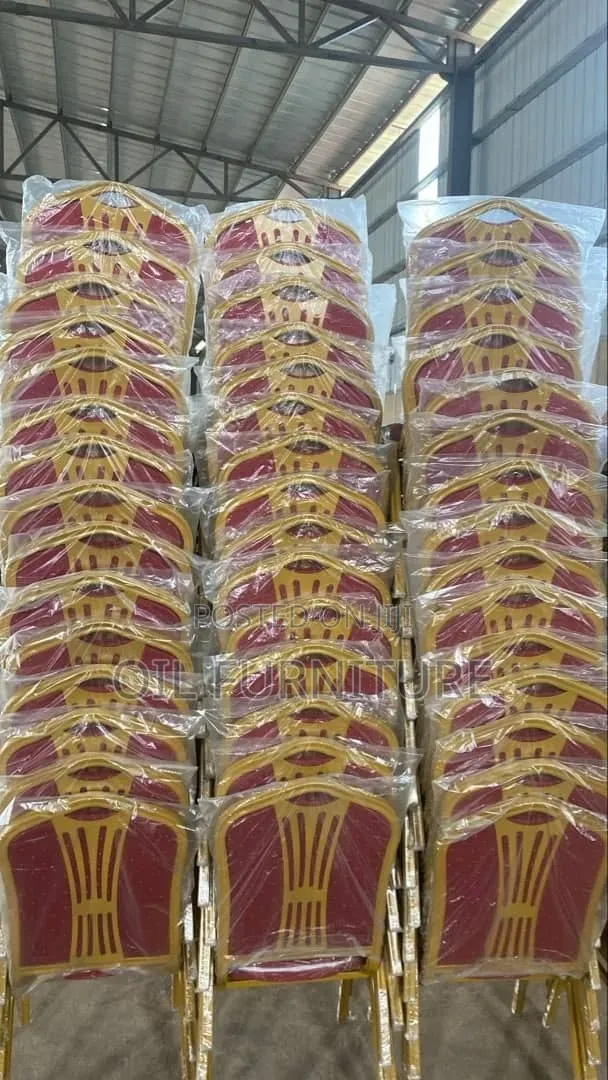 ​High-Quality Padded Banquet Chairs for Churches, Halls & Events