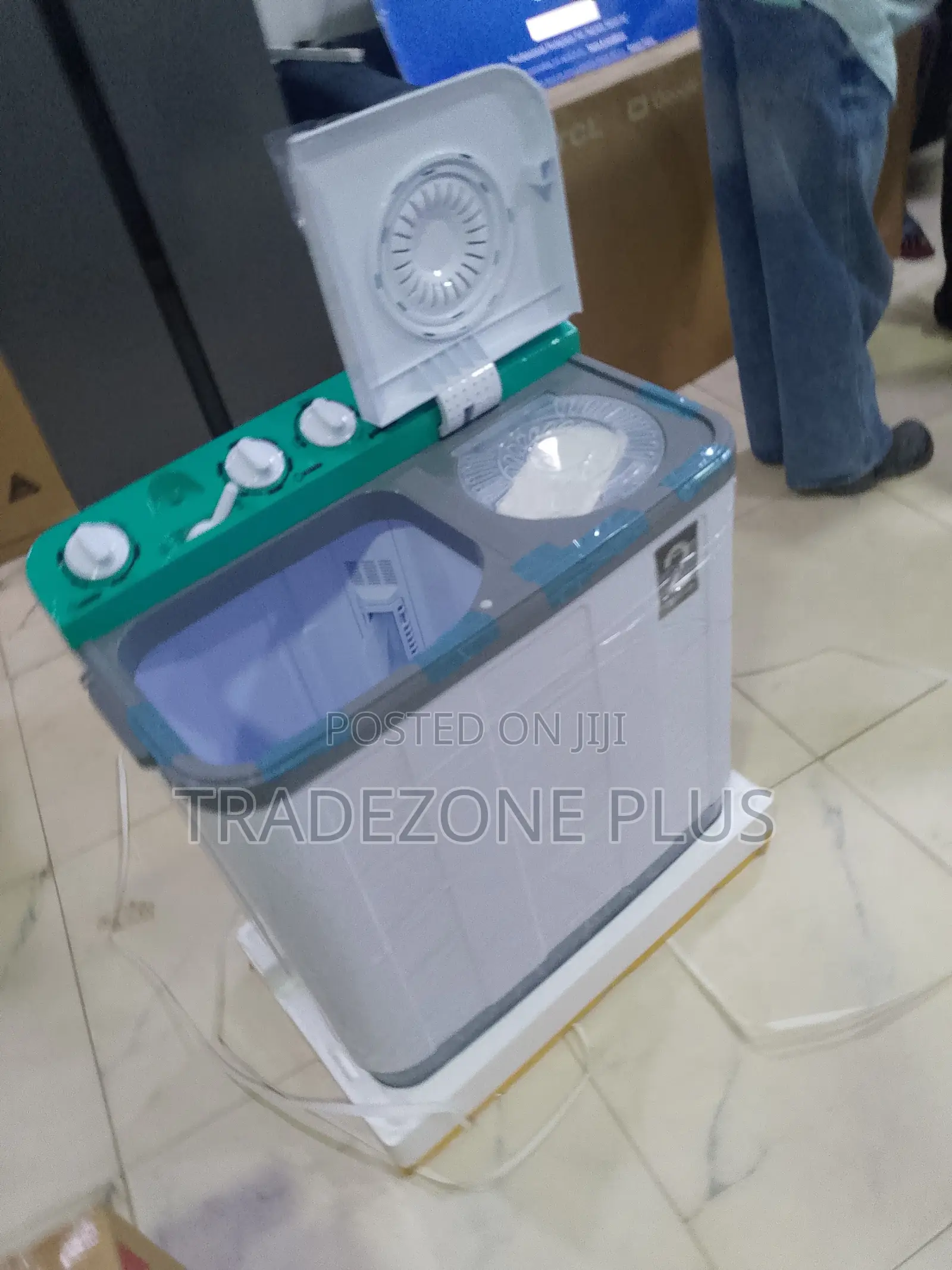 Hisense 7.5kg Twin Tub Washer for Daily Washing Needs
