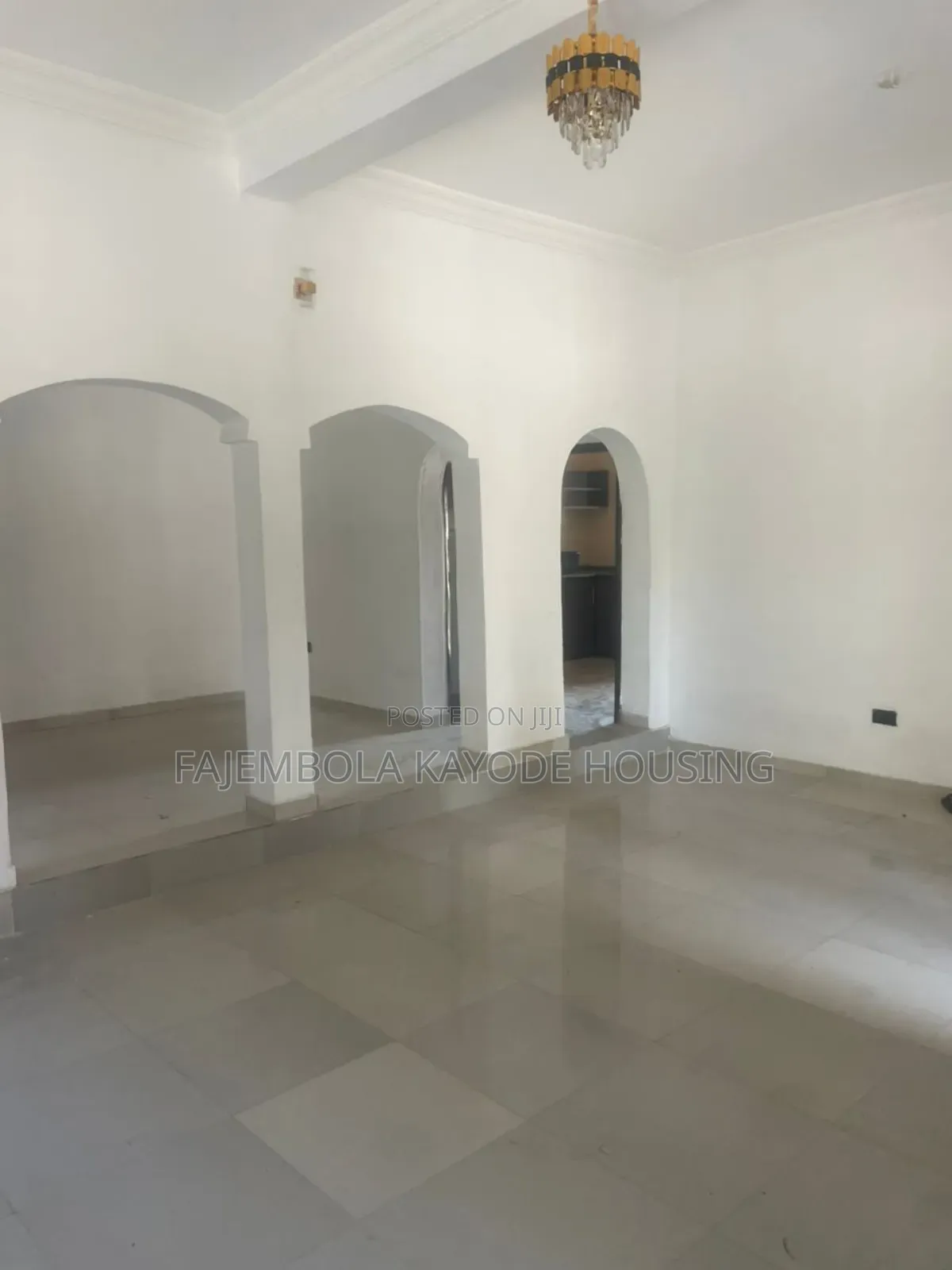 2bdrm Block of Flats in Akala Express for rent